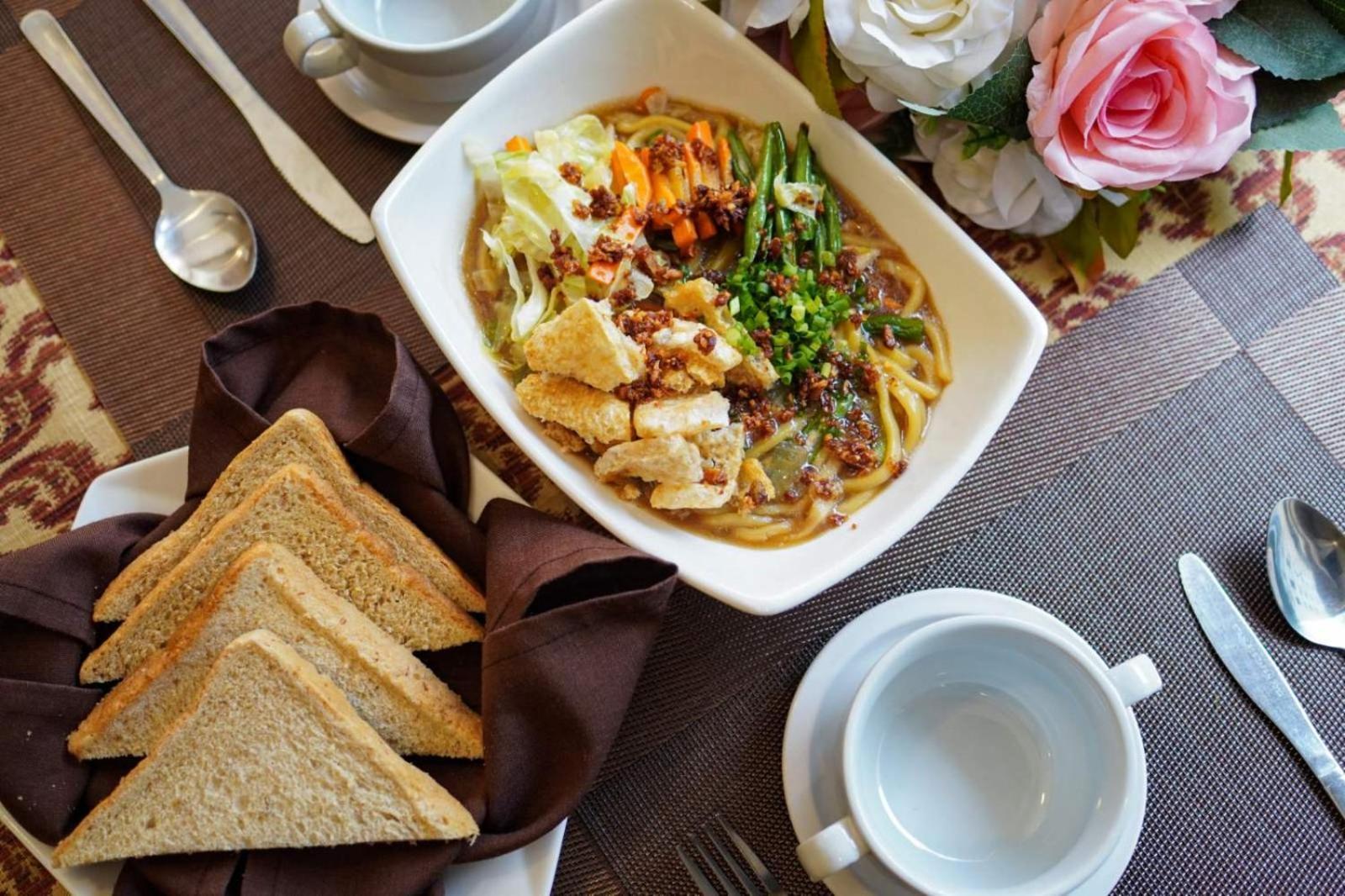 Rosas Garden Hotel Manila Dış mekan fotoğraf