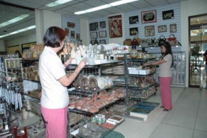 Rosas Garden Hotel Manila Dış mekan fotoğraf