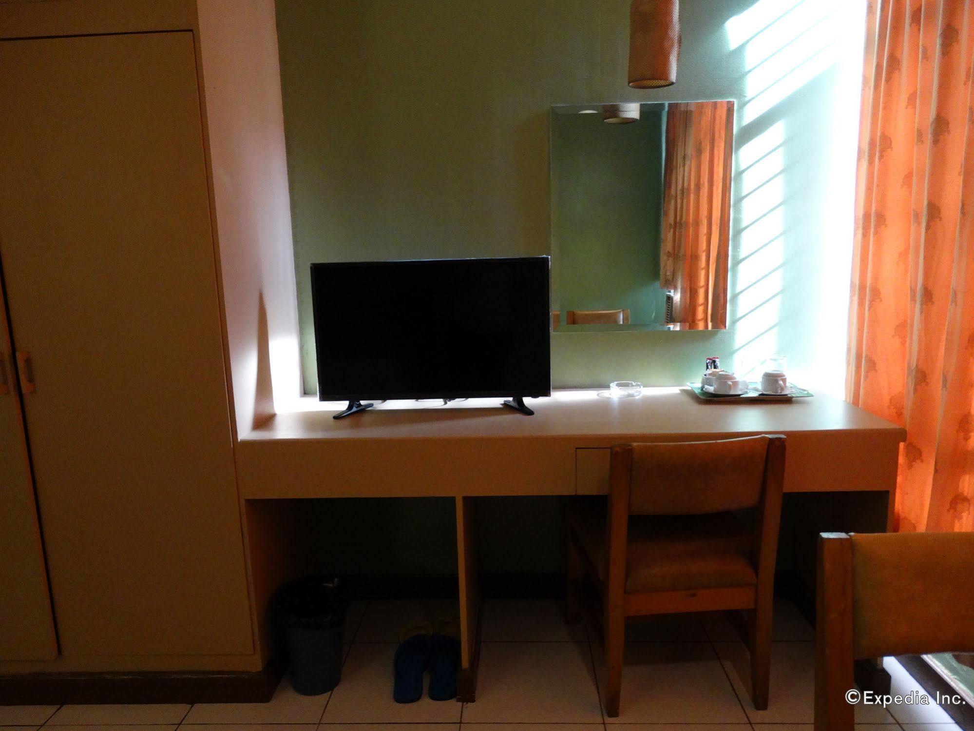 Rosas Garden Hotel Manila Dış mekan fotoğraf